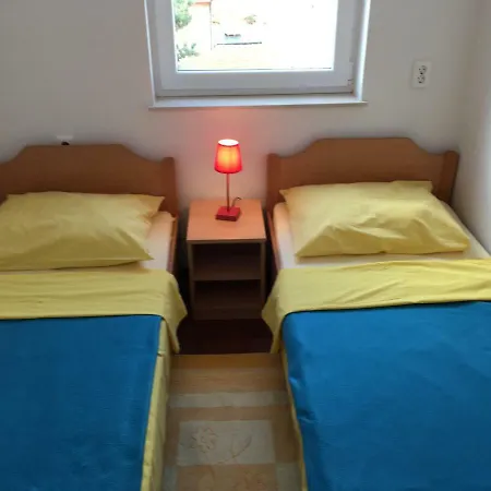 Apartmani Marija Klimno A Exterior foto